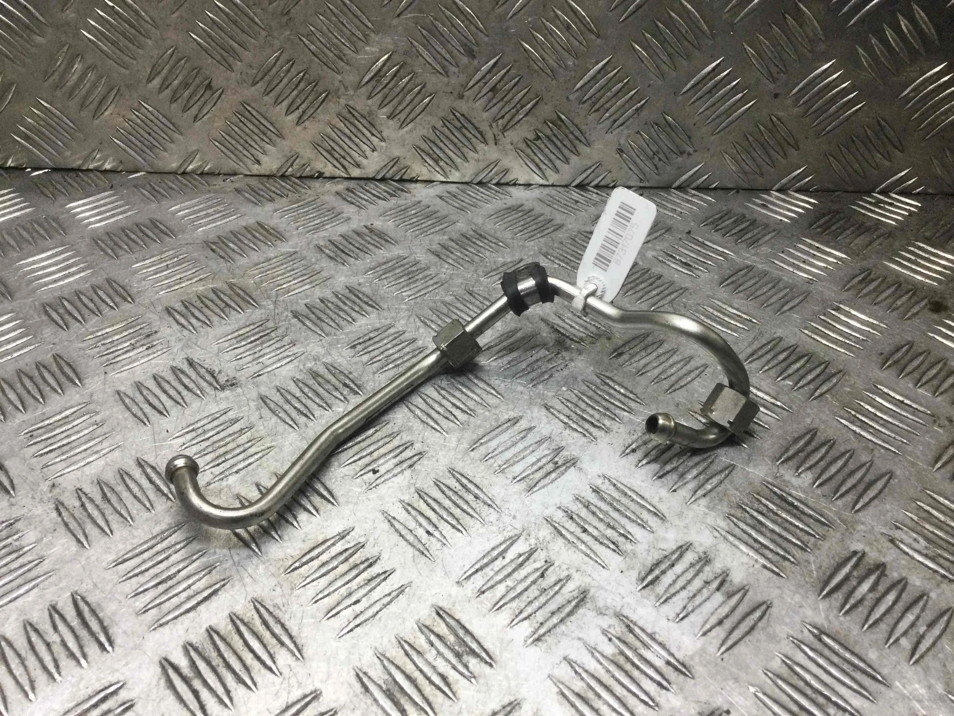 Трубка топливная Audi A4 B8/8K (2007-2011) бензин 1.8 i Механика Седан