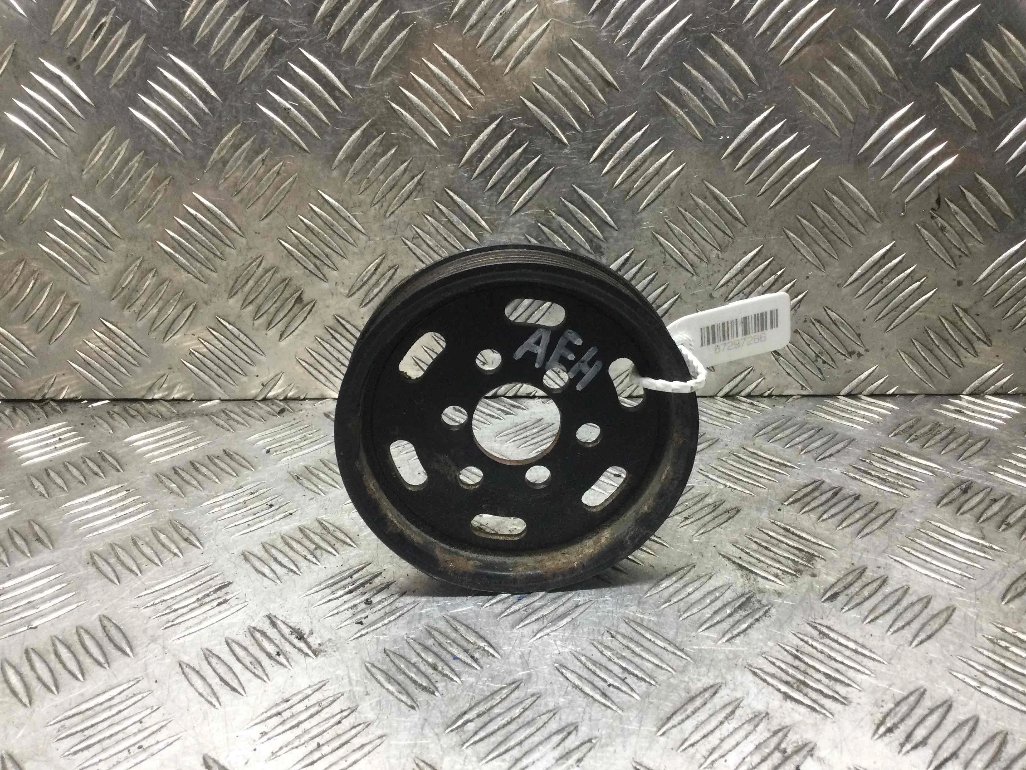 Шкив насоса гидроусилителя Audi A3 8L [рестайлинг] (2000-2003) бензин 1.6 i Автомат Х/б