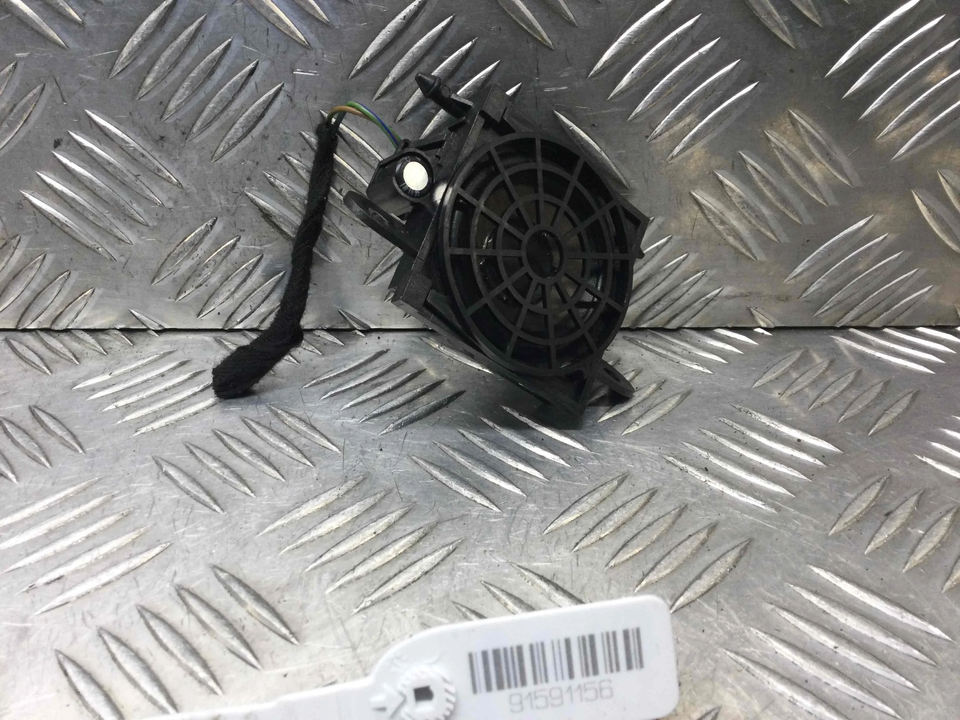 Динамик высокочастотный (пищалка) Audi A4 B6 (2000-2005) бензин 2.0 i Механика Универсал