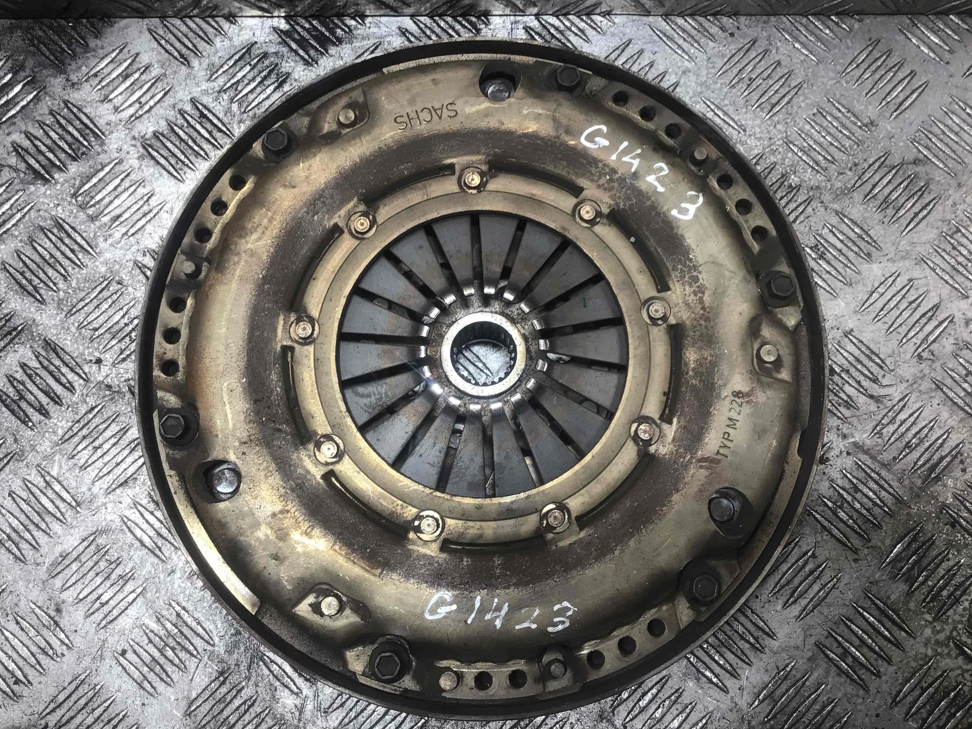 Маховик Ford C-MAX 1 поколение [рестайлинг] (2007-2010) бензин 1.8 i Механика Минивэн