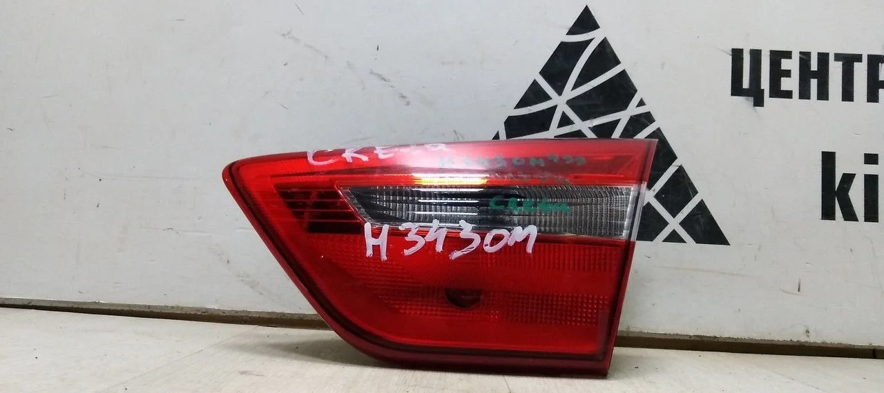 Фонарь правый внутренний Hyundai Creta (2016>) oem 92404m0000