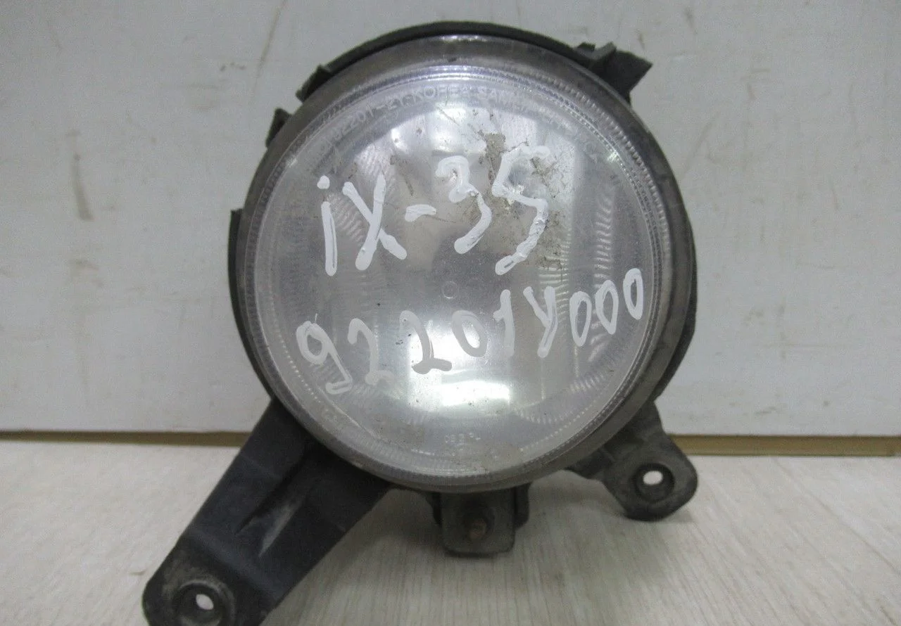 Противотуманная фара (птф) левая Hyundai ix35 oem 922012y000 (сломано 2 крепления)