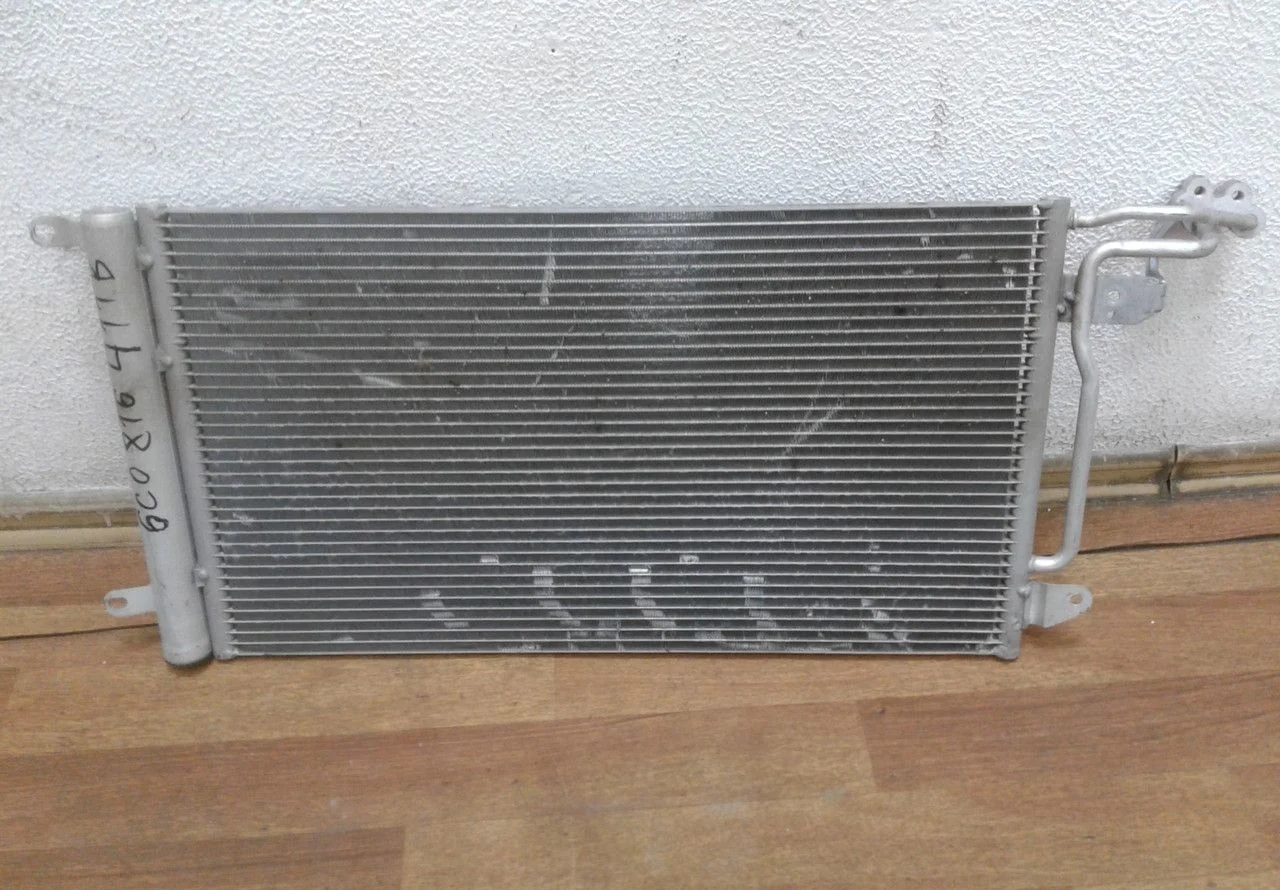 Радиатор кондиционера Skoda Rapid 1 oem 6c0816411B