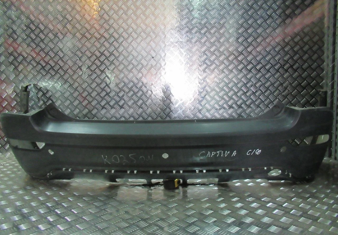 Бампер задний Chevrolet Captiva C140 oem 95905513 (потертости )