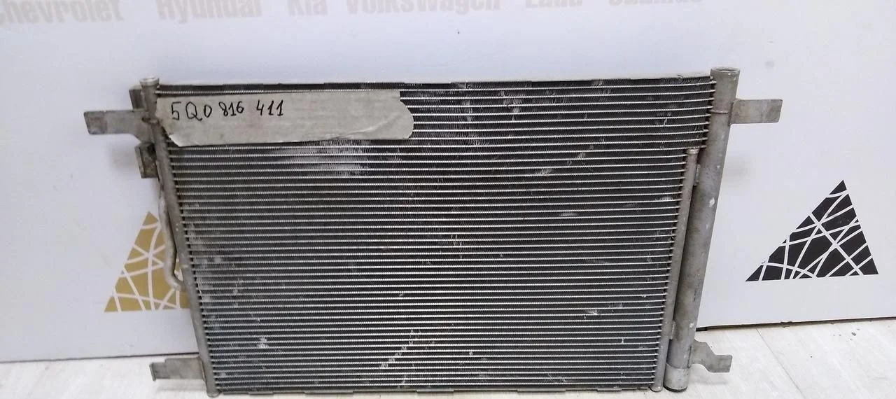 Радиатор кондиционера Chevrolet Cruze 2009-2015 Oem 13377763