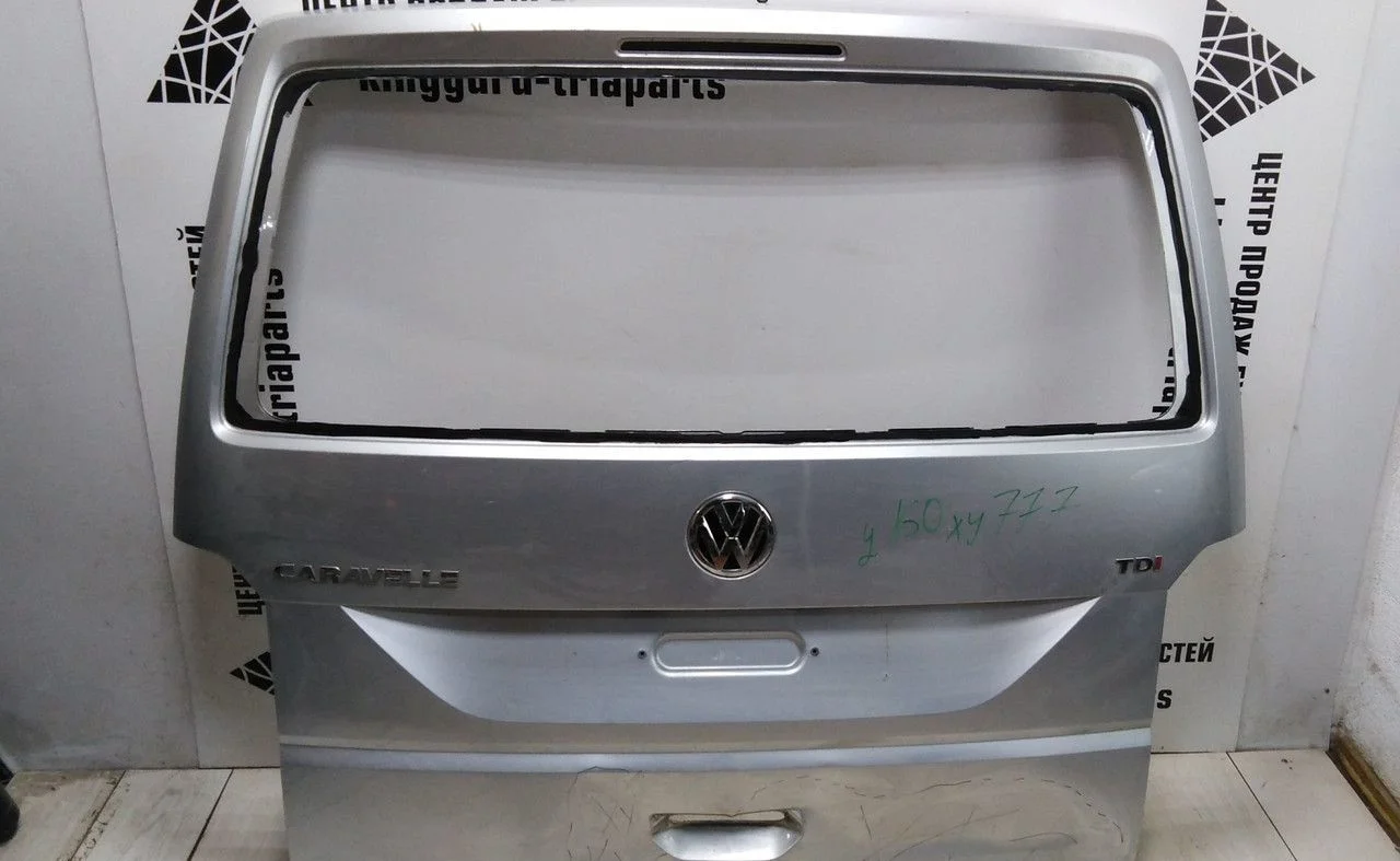 Крышка багажника Volkswagen Caravelle / Multivan T6 oem 7E5827025F