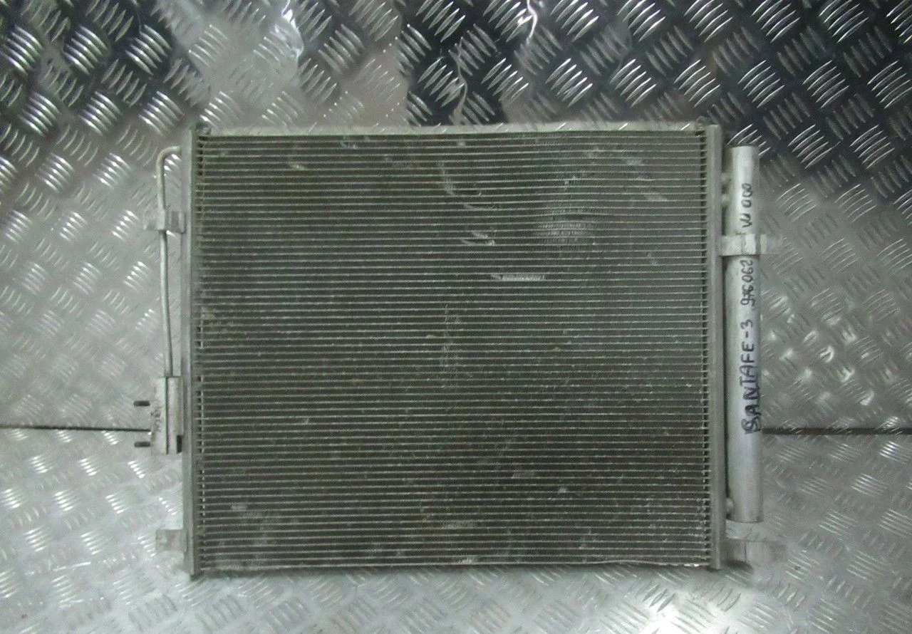 Радиатор кондиционера (дизель) для Hyundai Santa fe 3 oem 976062W000
