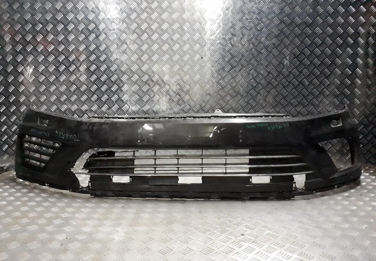 Бампер передний Volkswagen Touareg NF (14-18) рест oem 7p6807221d