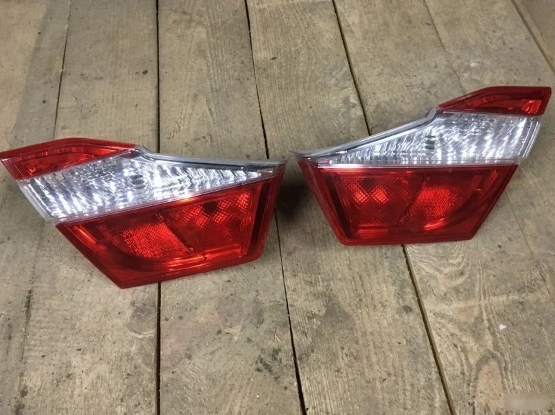 Фонарь Toyota Camry 2011-2014 50