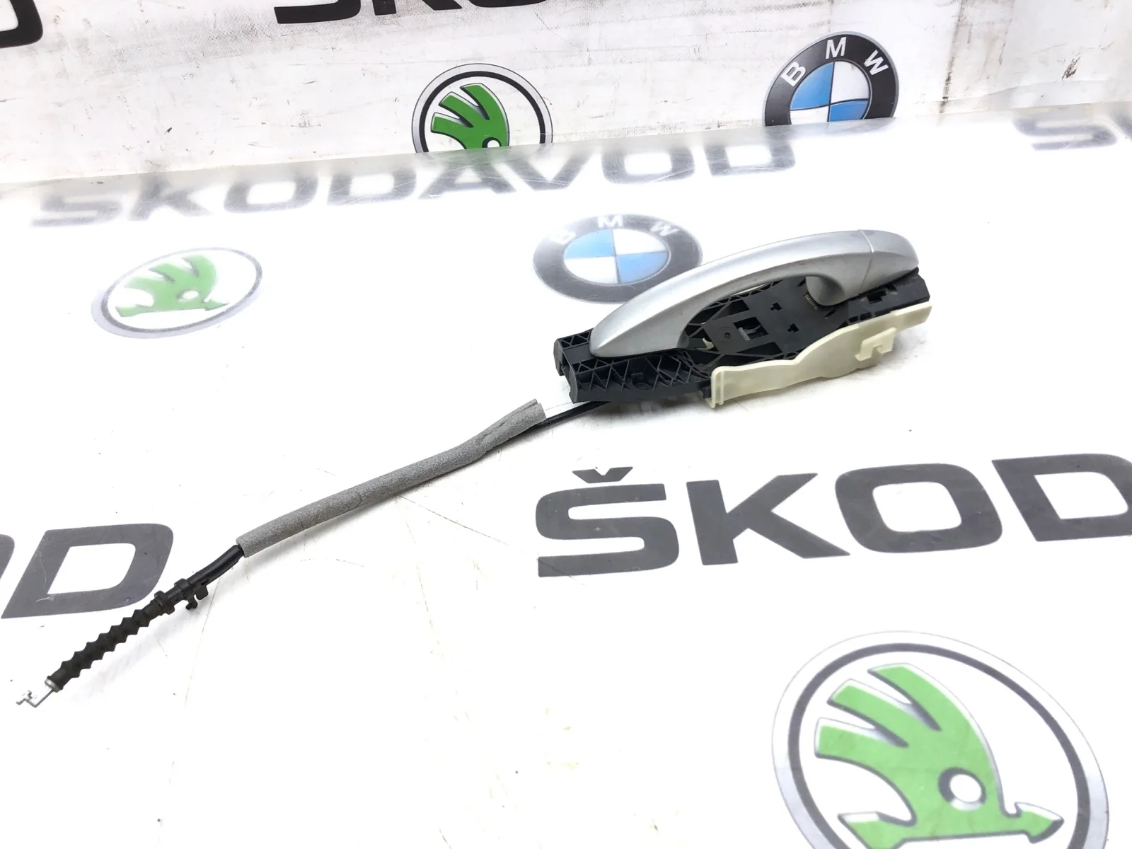 Ручка двери внешняя Skoda Octavia 2016 5L0837885C A7 (5E) 1.8 CJSA, задняя левая