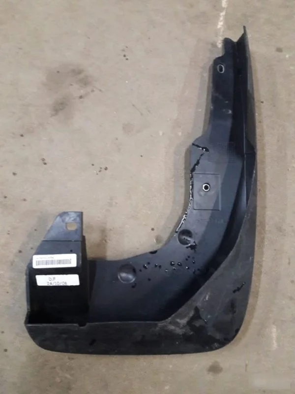 Брызговик Honda CR-V 3 2007-2012