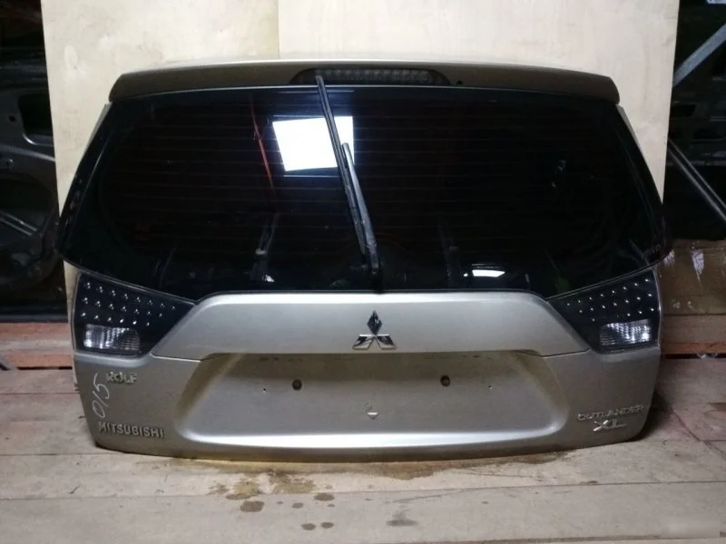 Дверь багажника Mitsubishi Outlander XL 2007-2012