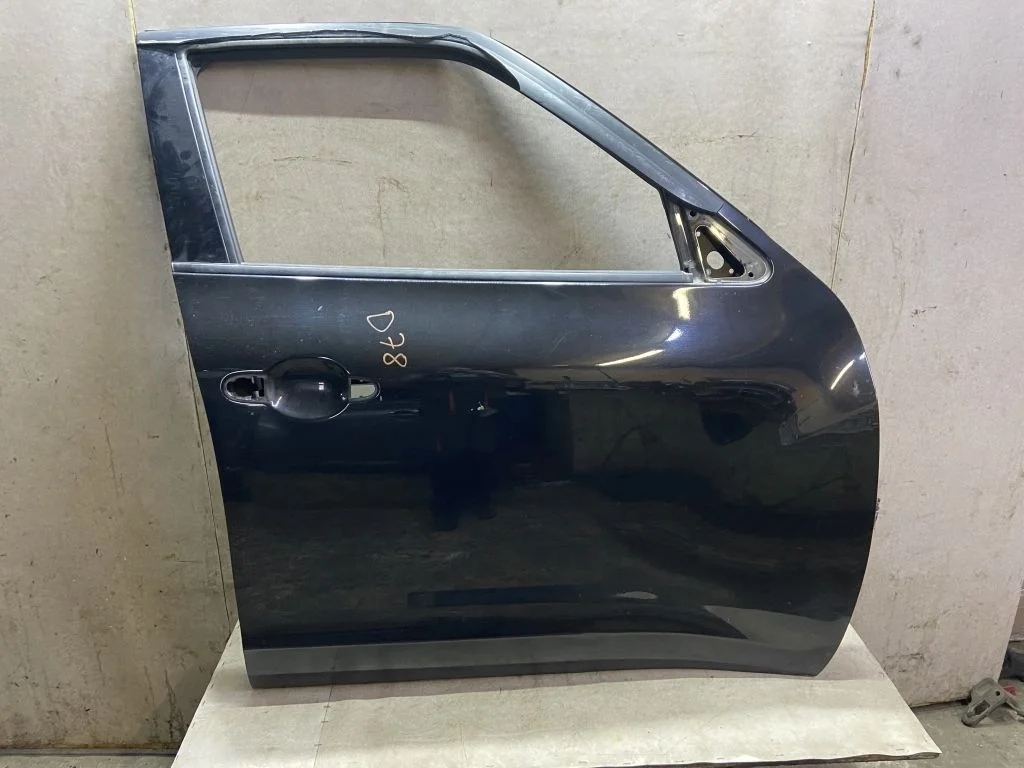 Дверь передняя правая Nissan Juke F15  Жук Ф15