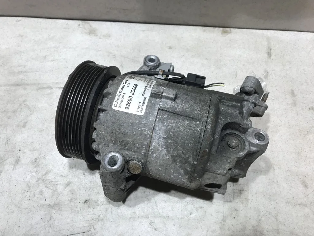 Компрессор кондиционера Nissan Qashqai J10 1,6