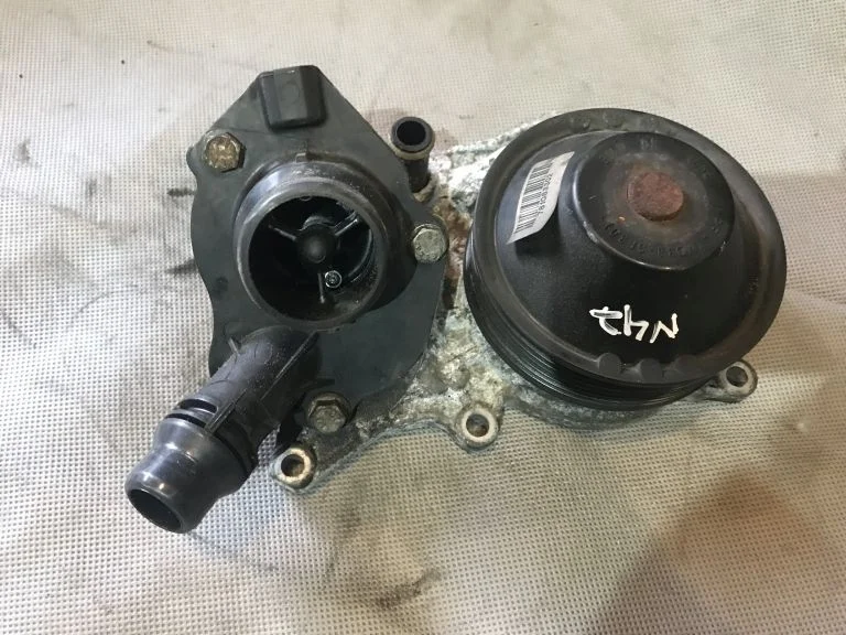 Помпа водяная BMW E90 F10 F20 F30
