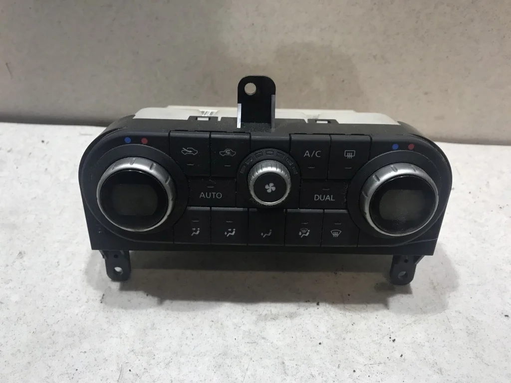 Блок управления Nissan Qashqai J10