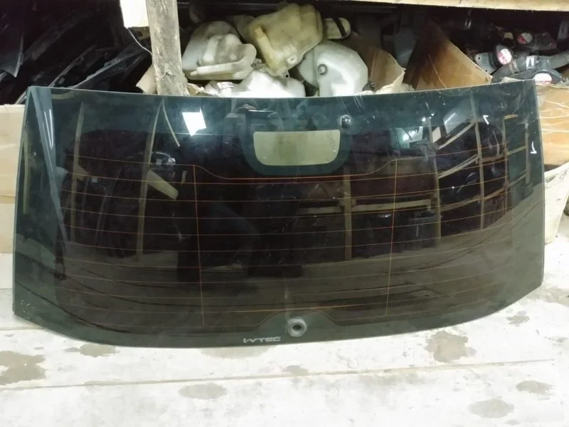 Стекло крышки багажника Honda CR-V 3 2007-2012