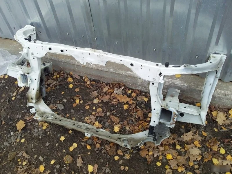 Панель передняя Honda Civic 8 2006-2011 4D