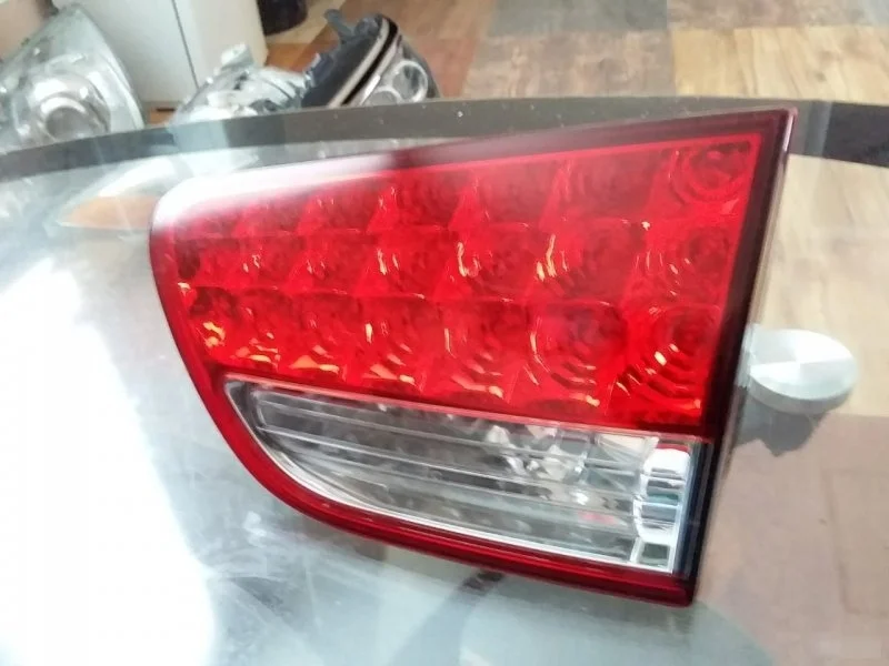 Фонарь Citroen -Crosser 2007-2012