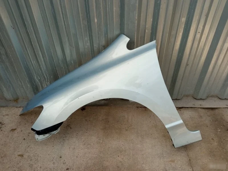 Крыло Honda Civic 8 2009-2011 4D