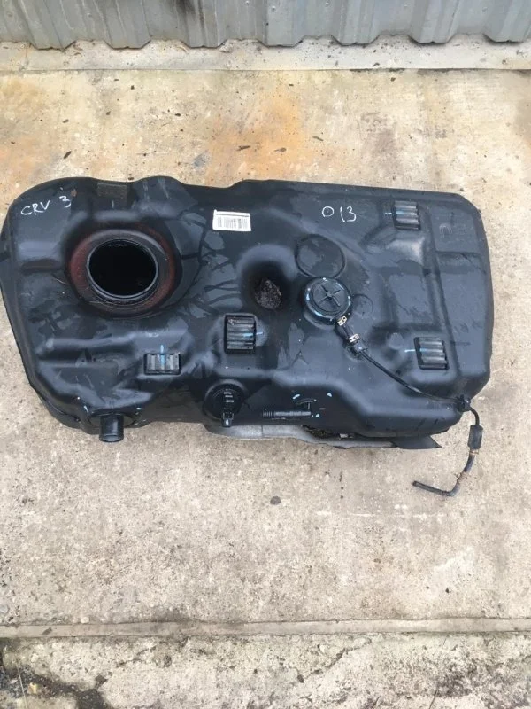 Топливный бак Honda CR-V 3 2007-2012