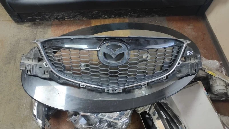 Решетка радиатора Mazda CX 5 2015-2017