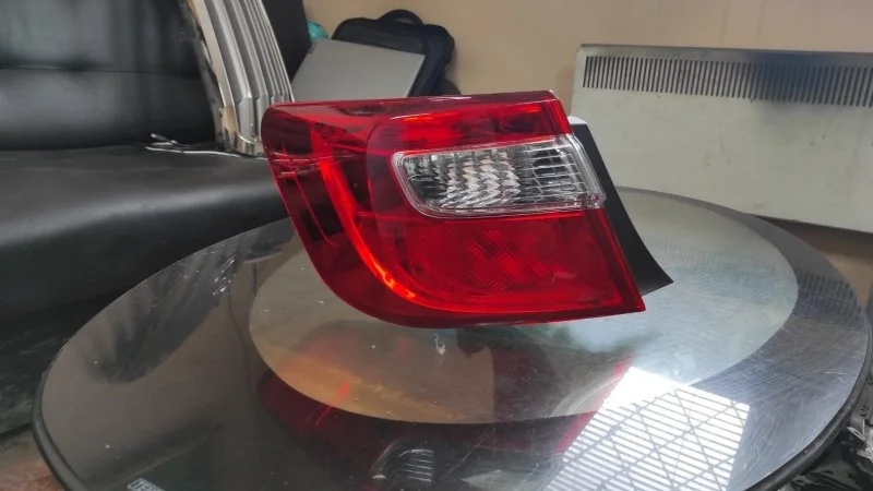 Фонарь Toyota Camry 2011-2014 50