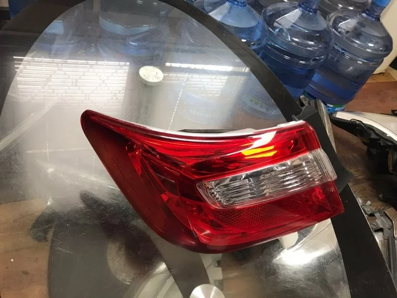 Фонарь Toyota Camry 2011-2014 50