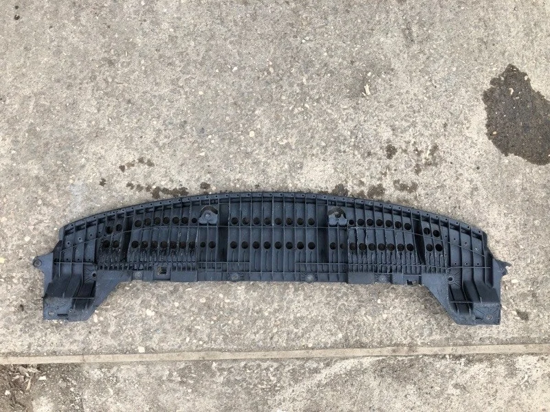 Пыльник бампера Toyota Corolla 2006-2013 150