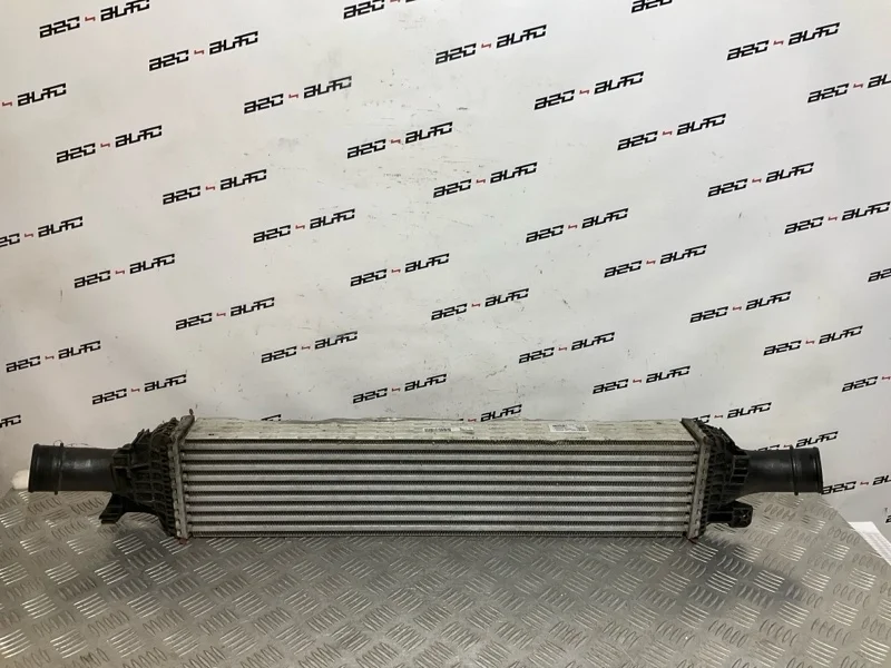 Интеркулер Audi A4 2010 8K0145805G B8 2.0
