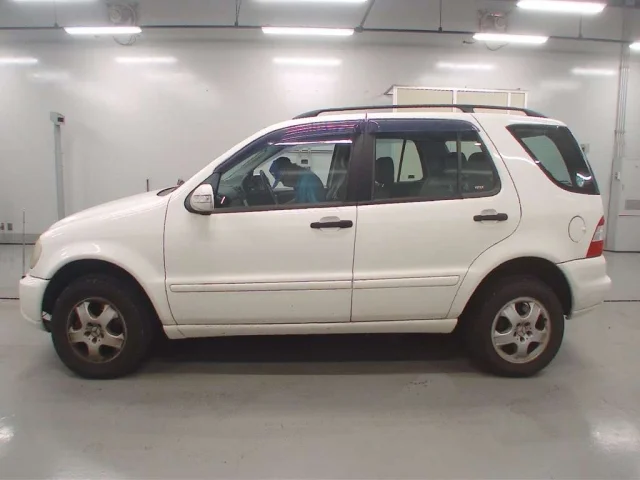 Продажа Mercedes-Benz M class 3.7 (235Hp) (112.970) 4WD AT по запчастям