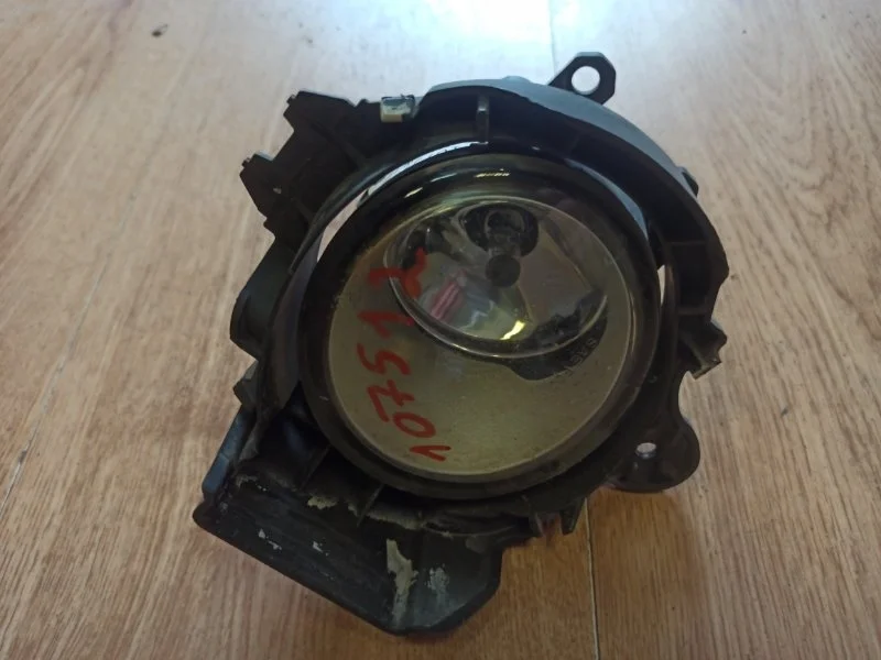 Фара противотуманная Toyota Camry 2008 ACV40