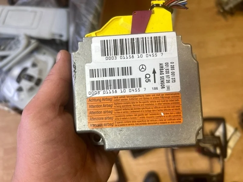 Блок управления air bag Mercedes-Benz -Class 2001 W203