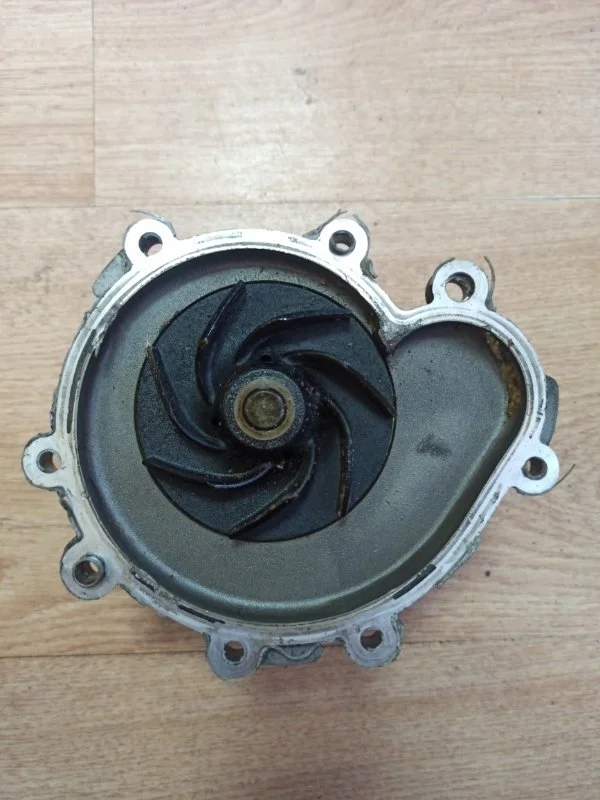 Помпа системы охлаждения Porsche Cayenne 2006 955