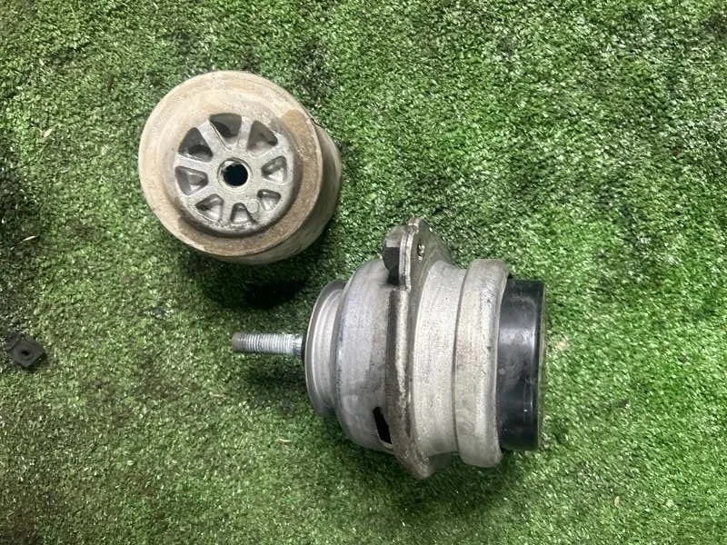 Подушка двигателя Porsche Cayenne 2006 955