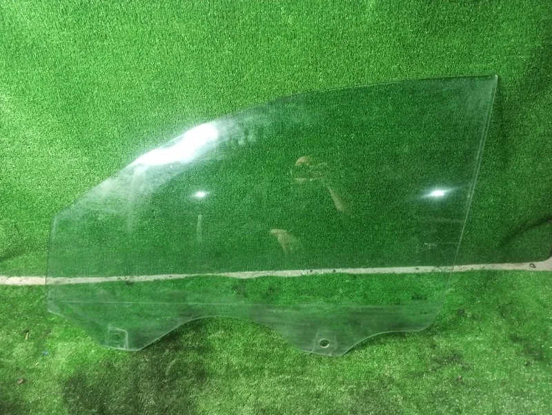 Стекло двери Porsche Cayenne 2006 955