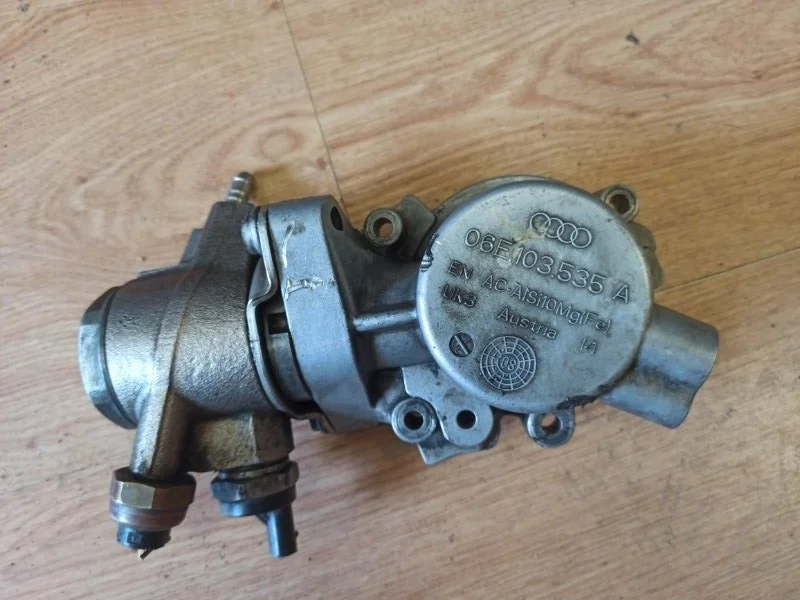 Топливный насос высокого давления Audi A5 2009 8TCALF