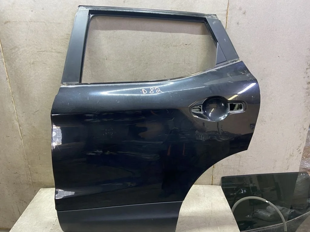 Дверь задняя левая Nissan Qashqai J11 Кашкай