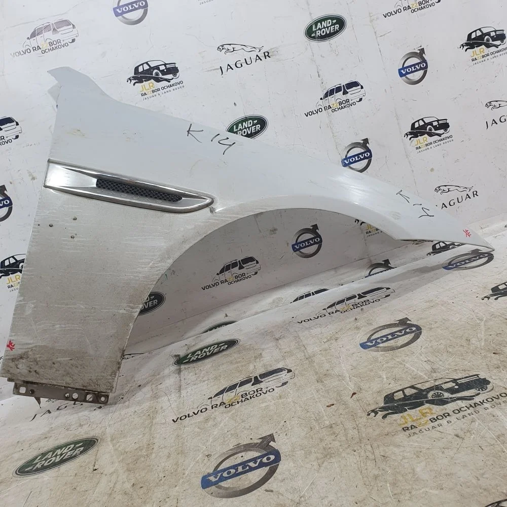 Крыло переднее правое Jaguar XE X760 XE I (2015—2019) 204DTH 2018