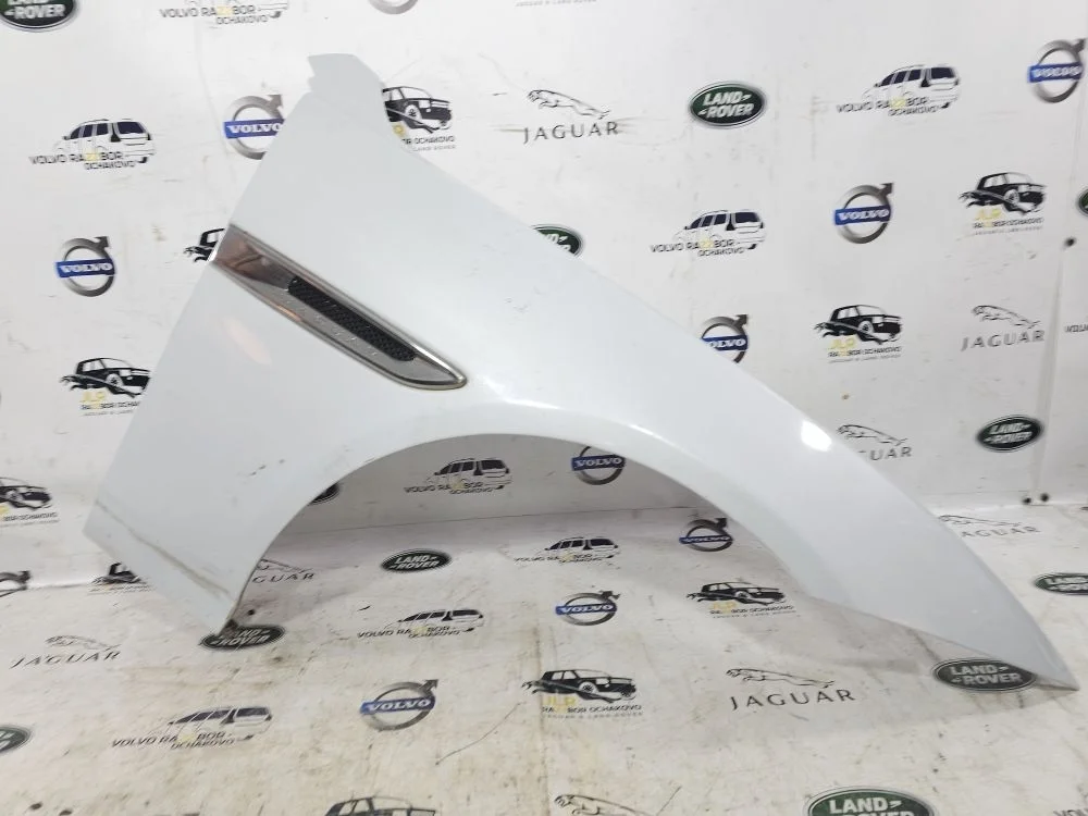 Крыло переднее правое Jaguar XE X760 XE I (2015—2019) 204DTH 2018