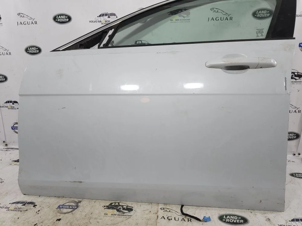 Дверь передняя левая Дефект Jaguar XE X760 2015- XE I (2015—2019) 204DTH 2018