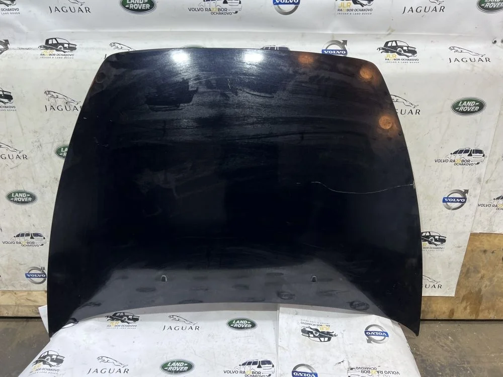 Капот Volvo S40 V50 C30 C70 черный S40 II (2004—2007)