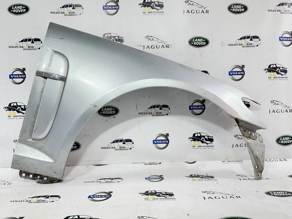 Крыло правое Jaguar XF X250 2007-2011 Серебристое XF I (2007—2011)