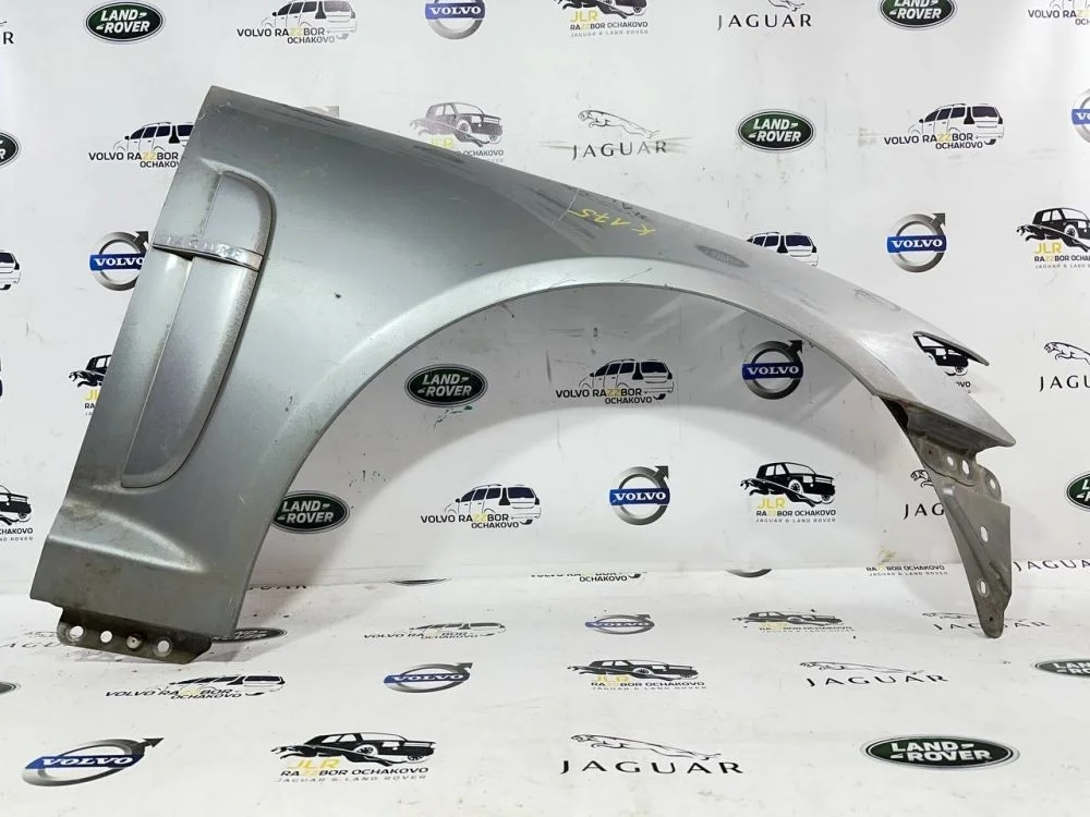 Крыло правое Jaguar XF X250 2007-2011 Серебристое XF I (2007—2011)