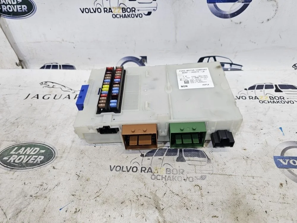 Блок предохранителей CEM Land Rover Freelander 2 Freelander II (2006—2010)