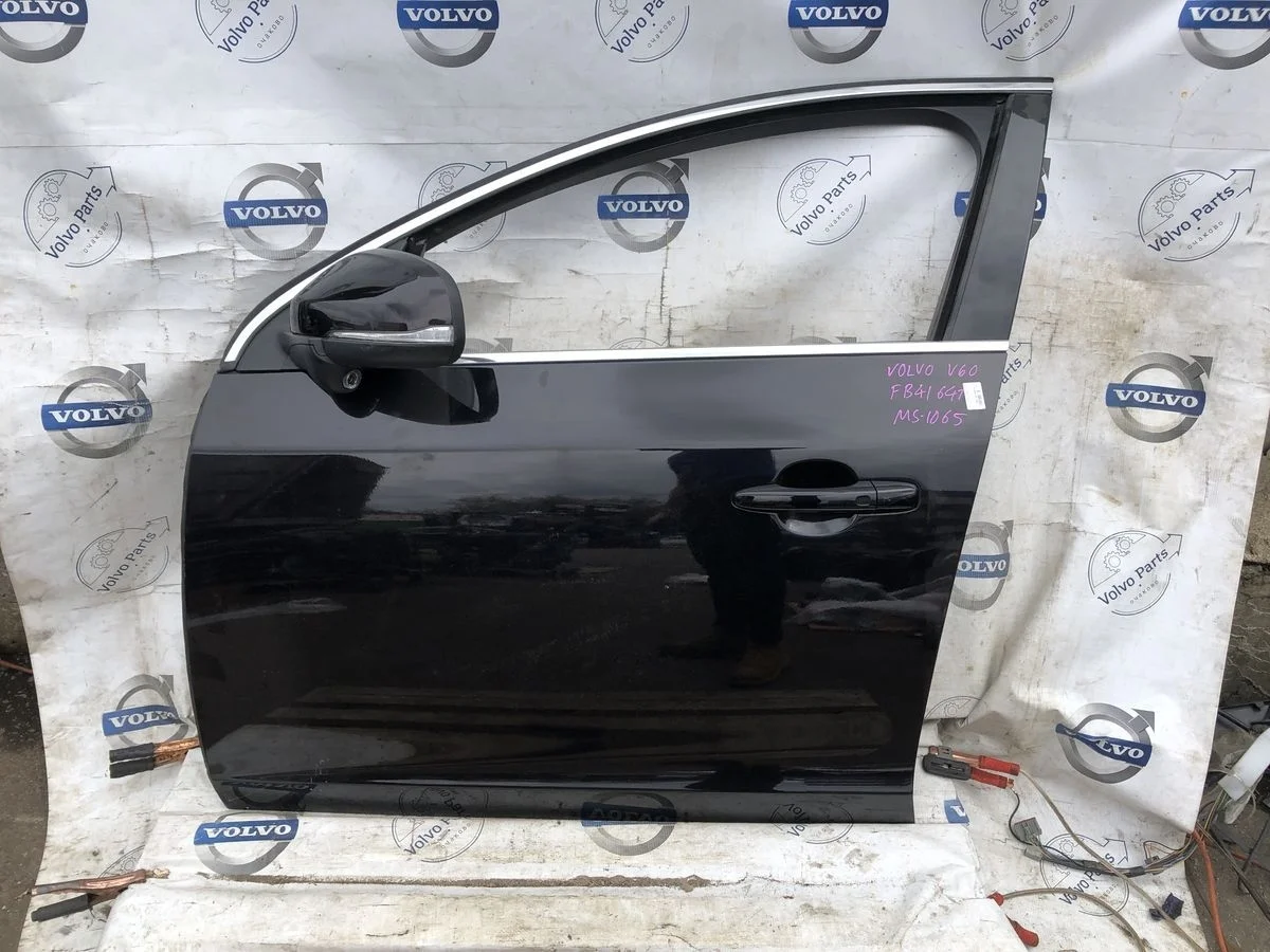 Дверь передняя левая Volvo V60 I (2010-2013) V60 I (2010—2013)
