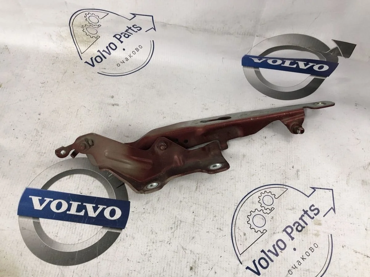 Петля капота правая Volvo XC70 III (2007-2013) XC70 II (2007—2013) B6324S