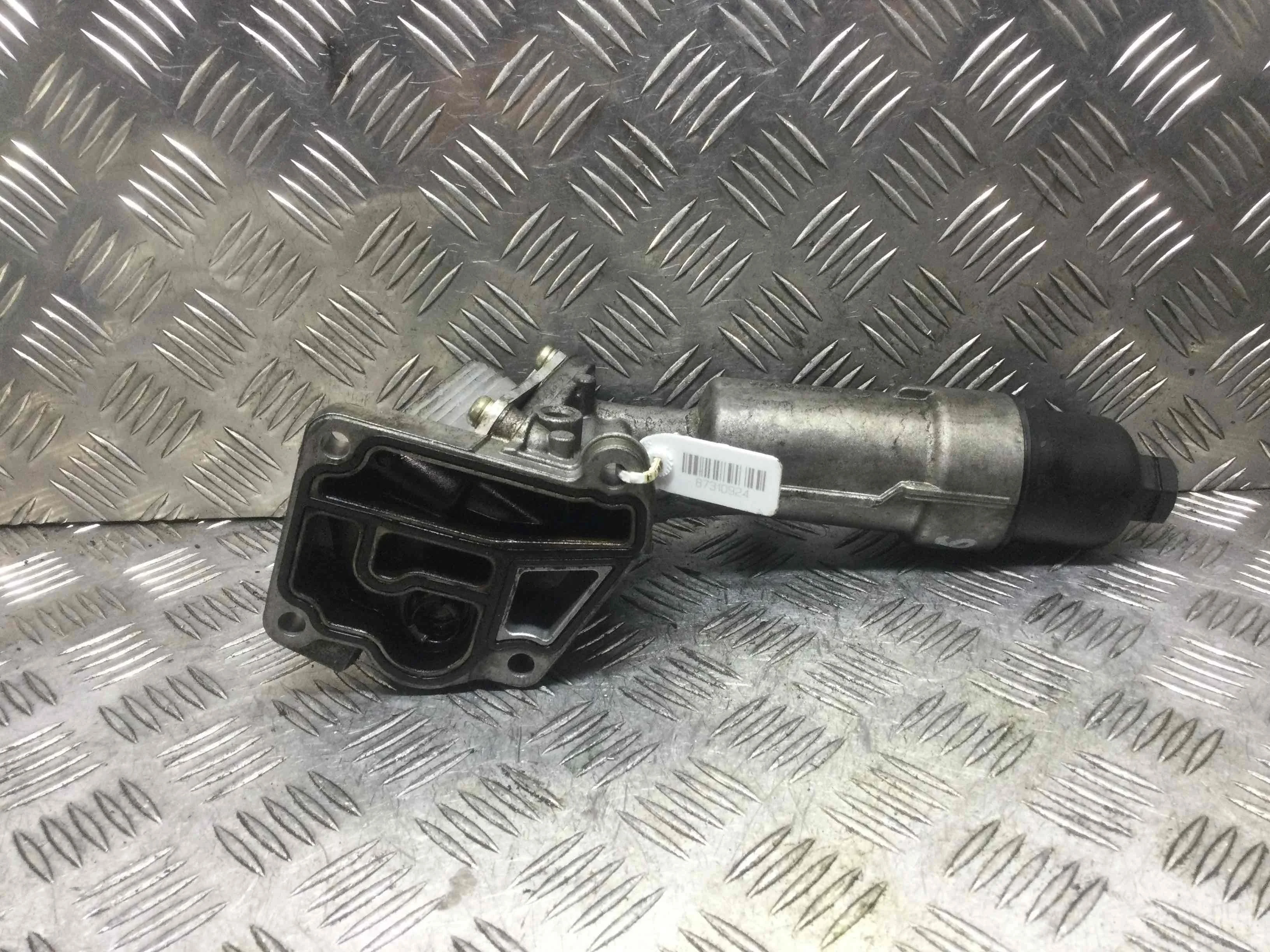 Корпус масляного фильтра Mercedes C-klasse W203/S203/CL203 (2000-2004) бензин 1.8 i Автомат Универсал