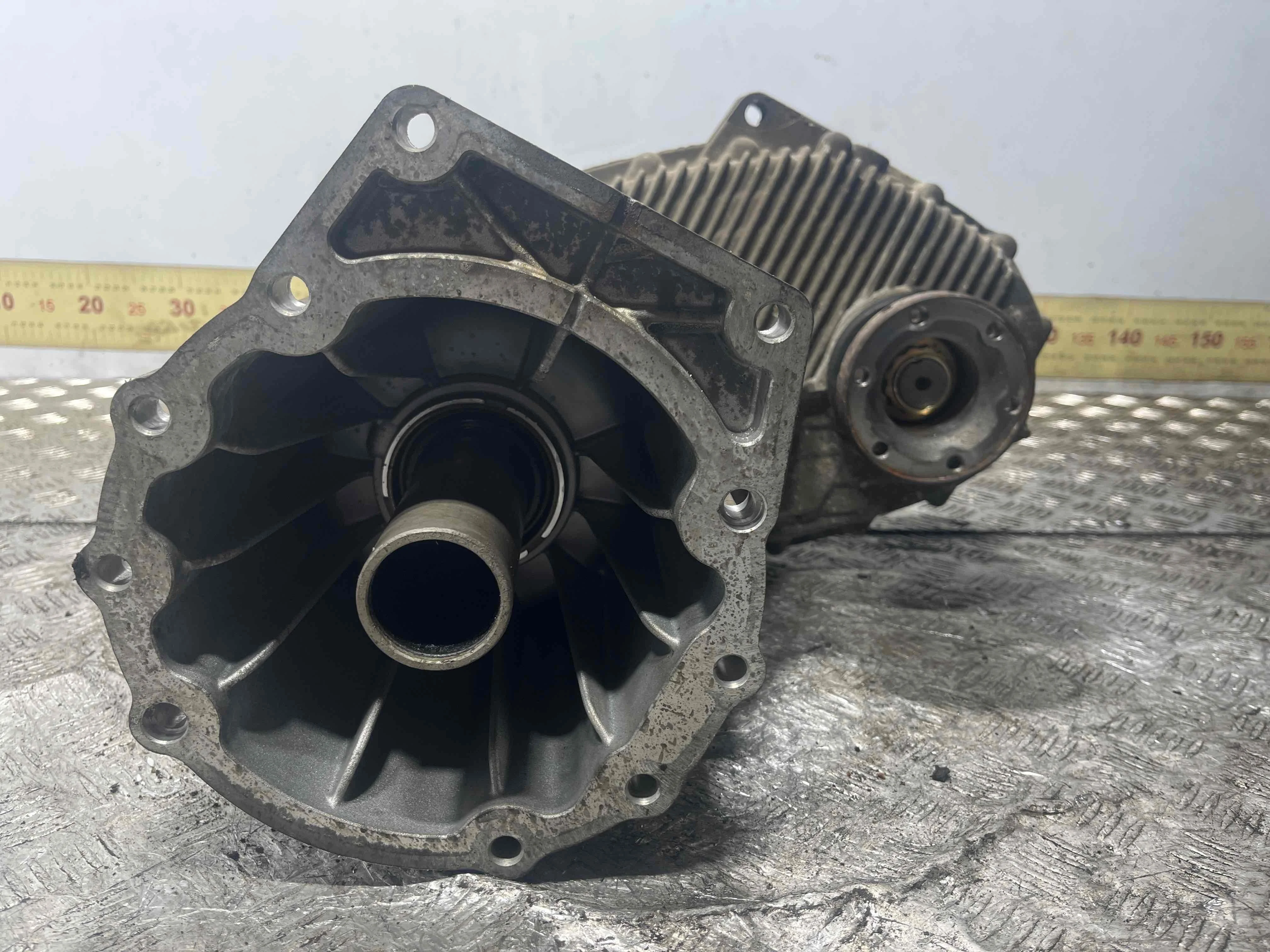 Раздаточная коробка Volkswagen Touareg 1 поколение 2002-2007 дизель 3.0 TDI Автомат Внедорожник