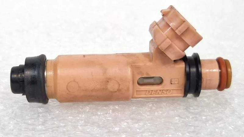 Форсунка топливная Lexus RX400h 2005-2008